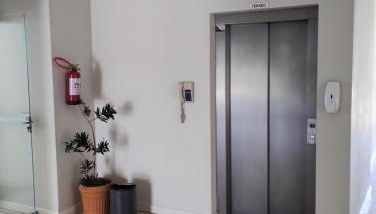 Apartamento de 2 quartos a 3 minutos a pé da praia de Cachoeira de Bom Jesu com águas calmas - Foto 2