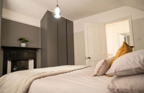 Rose Hill - Photo 16