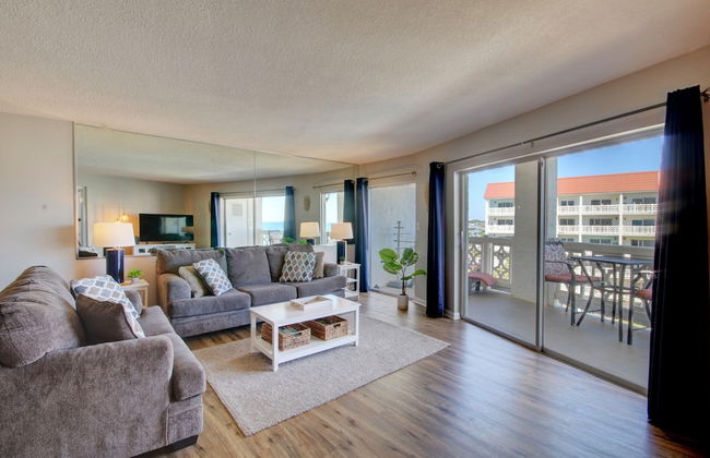 454 El Matador 1 Bedroom Condo by RedAwning - Photo 7