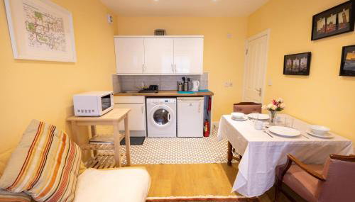 London VEGETARIAN Smoke & Pet Free En-suite with EV parking - Foto 3