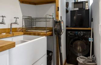 Angler's Cottage - Short Stays UK Ltd - Foto 13