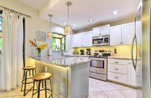 Bright & Airy Lahaina Condo - Walk to Beach! - Foto 6