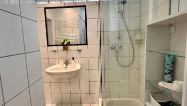 CityApartment für zwei in MG - Foto 4, towels, Shower