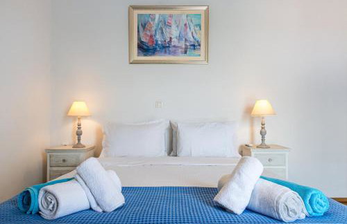 DIMITRA apartment with private pool and sea view -the ground floor of a two storey building - Foto 15