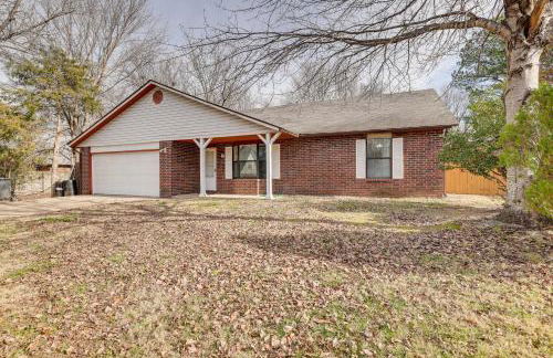 Rogers Vacation Home with Yard 5 Mi to Bentonville - Foto 27