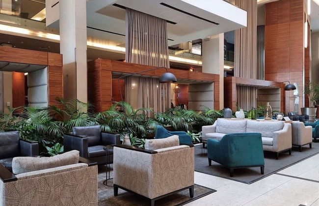 The Residences at Crystal Towers - Foto 9