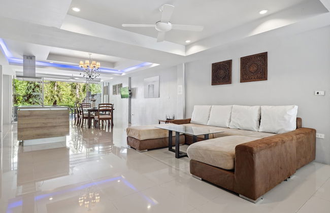 The Fairways Golf Villas - Photo 51