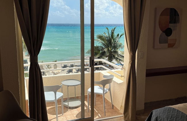 Luciana Hotel & Beach Club - Photo 34