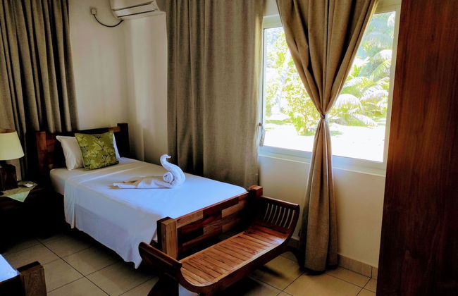 Lucy's guesthouse - Photo 5