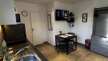 Maisonnette 2 pers tout confort près de Paris - Foto 2