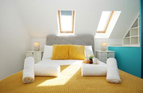 Homington House By N And N Stays, Perfect for Contractors and Workers, Private off road Parking for 2 vehicles, Fast Wifi - Foto 34