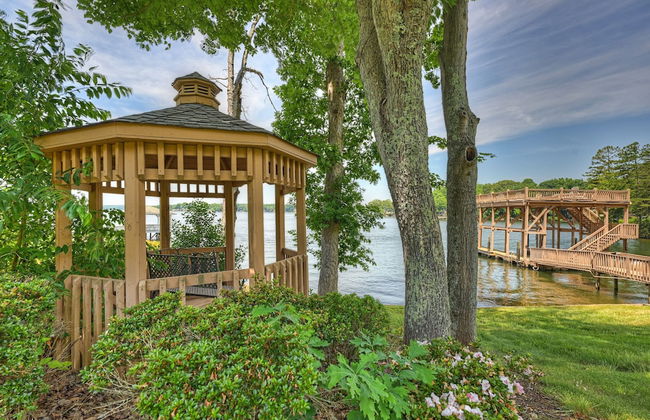 Make a Big Splash in 7BR Lake Norman Home! - Foto 65