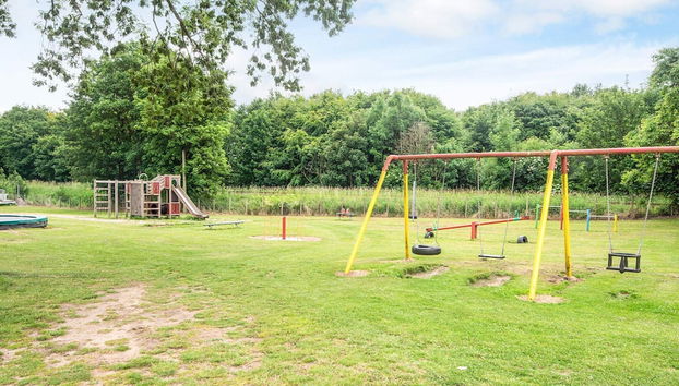 2 Person Holiday Park Home in Jelling - Foto 5, Área para crianças