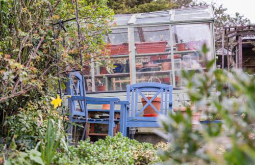 Colchester garden retreat - Entire house, Ensuite & Parking - Photo 80