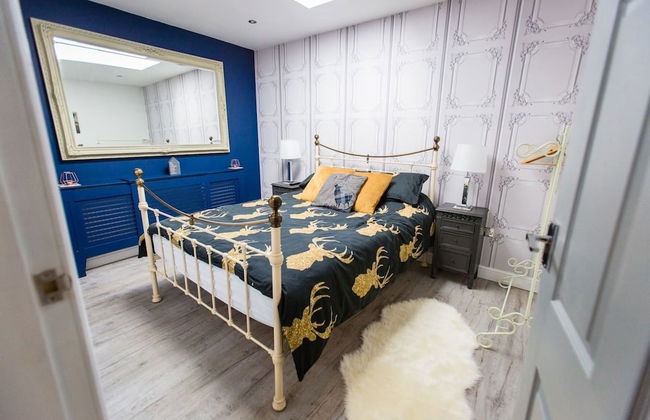 Oakley Country Retreat-1 Bed-garden-free Parking - Photo 2