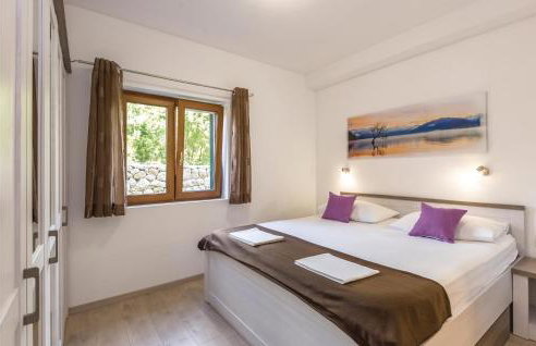Six-Bedroom Holiday Home In Zagvozd - Foto 38