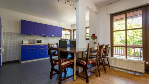 Ferienwohnung mit 123qm für 8 Personen mit sehr großem Garten, einfache Innen-Ausstattung - Foto 3