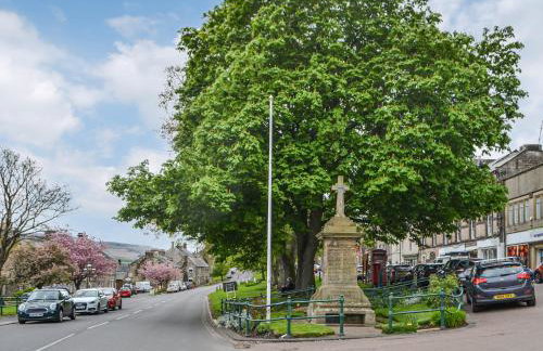 Addycombe Cottage - Photo 16