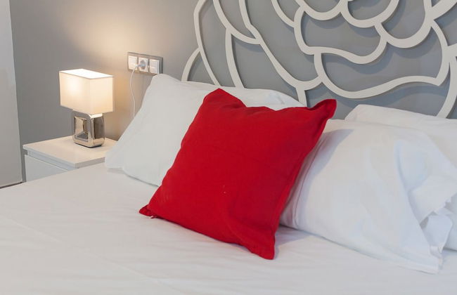 Apartamentos Terrazas de la Catedral - Photo 5