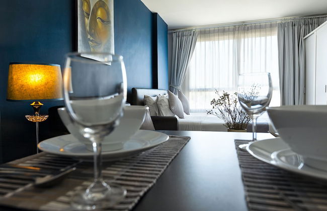 First Choice Suites - Photo 22