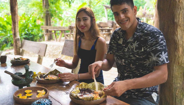 Excursion au Parc écologique de Hagia Sofia - Photo 5, Dégustation d'un déjeuner traditionnel