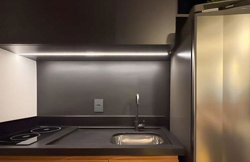 Studio moderno com cama Queen e piscina perto da Oktoberfest! - Foto 10