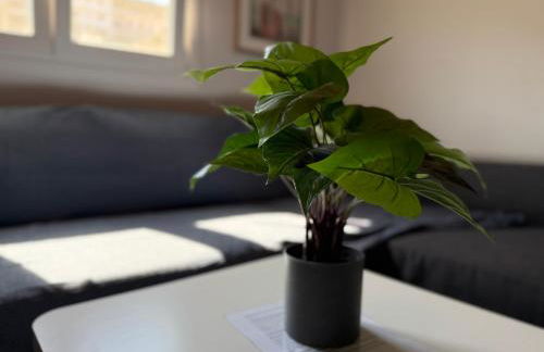 Charming In-Town Apartment - Foto 10