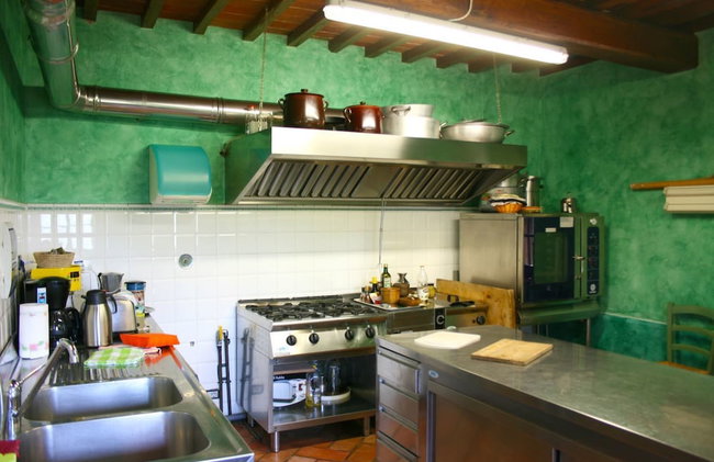 Wonderful private villa for 16 people with WIFI, private pool, TV and parking - Photo 10