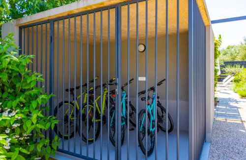 Luxury Jerini Barn - Photo 95