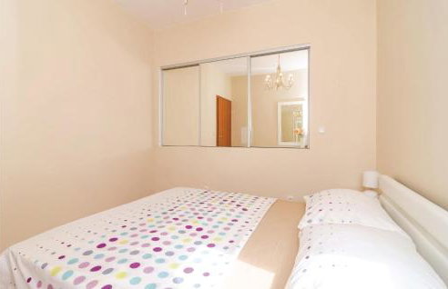 Two-Bedroom Apartment In Ratac - Photo 26