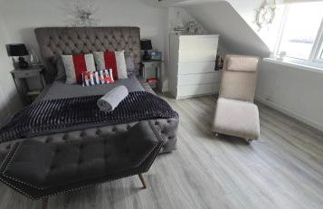 Stunning Harbour View Beachfront Apartment Parking - Foto 26