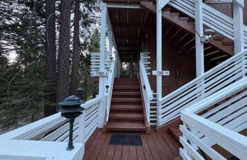 El Capitan Hideaway - A-Frame Cabin Yosemite West - Foto 5