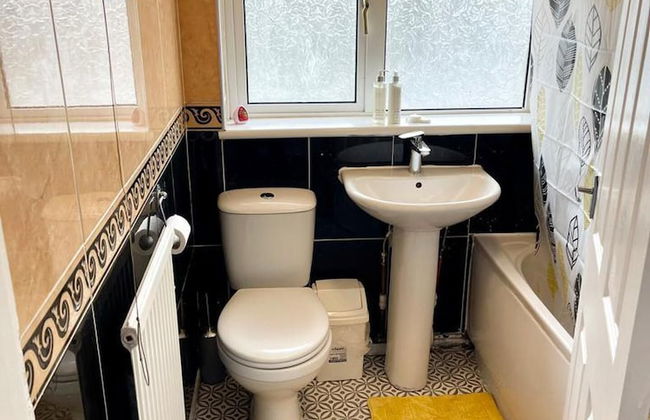 Remarkable 3-bed Apartment in Newport - Foto 6