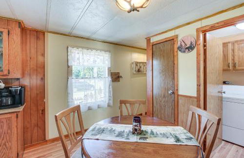 Pet-Friendly Perham Home Fire Pit and Trail Access! - Foto 8