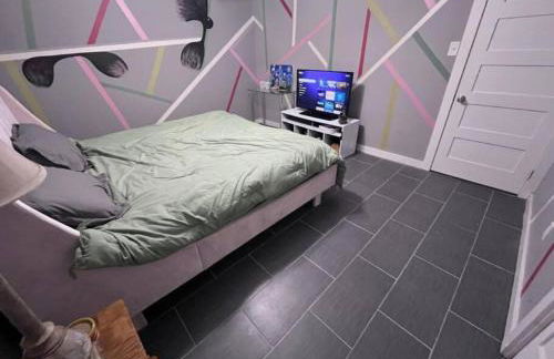 Cozy Escape WGameRoom HSWifi Aprox10Min to NRG - Foto 28