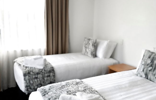 DeLorenzo's Studio Apartments - Foto 18