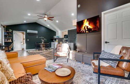 NEW! Shenandoah family & dog friendly cabin - 5 min walk river with private river access, BBQ, playground, fire pit - Foto 2