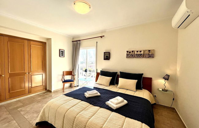 Albufeira Valley 1 With Pool by Homing - Photo 8