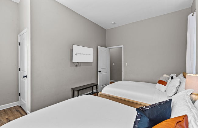 Mysteries on Lemp | JZ Vacation Rentals - Photo 6