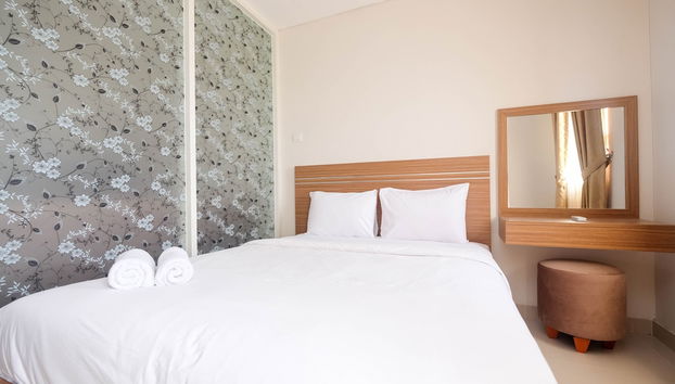 Warm and Homey 1BR Apartment at Atlanta Residences By Travelio - Foto 3, Habitación