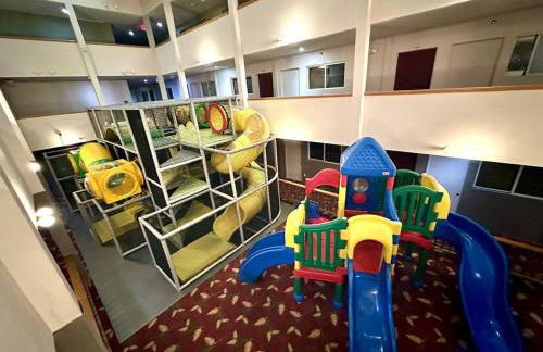 Stroll to Slopes, Village Area, Ski in-out MtLodge 237 - Foto 27