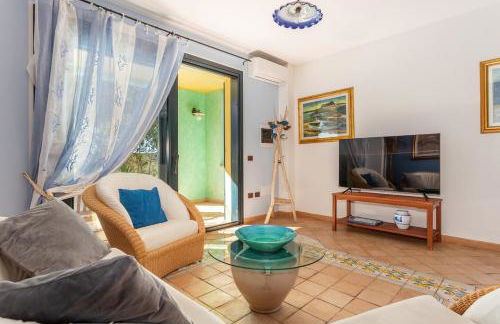 Villa Ray - Front row beachfront with garden - Foto 9