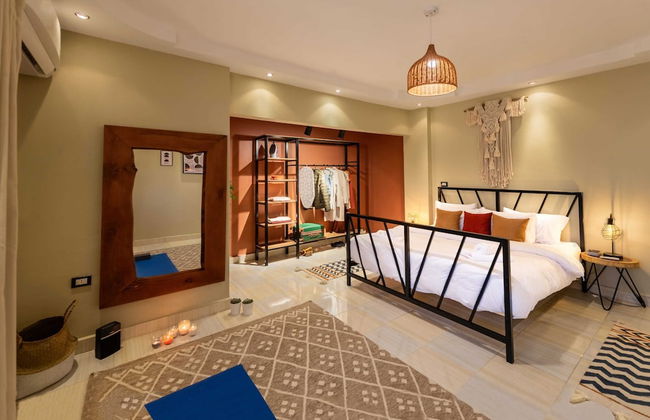 Xuru Stays I Play Foosball & Do Yoga - 1 BR Apt. 5 Min To Airport - Foto 10