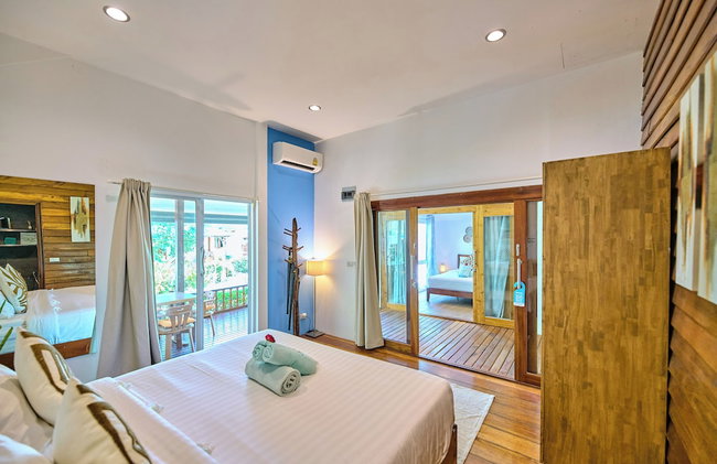 Joy Beach Villas - Photo 33
