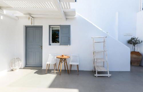 Mykonos Supreme Comfort Suites & Villas - Photo 100