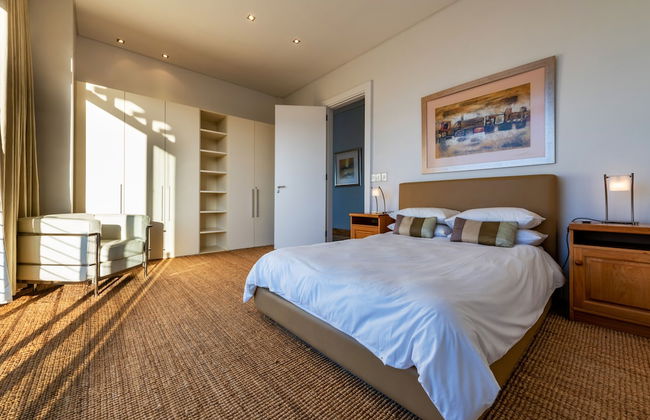 PENTHOUSE 230m2 ON THE SEA - Photo 7