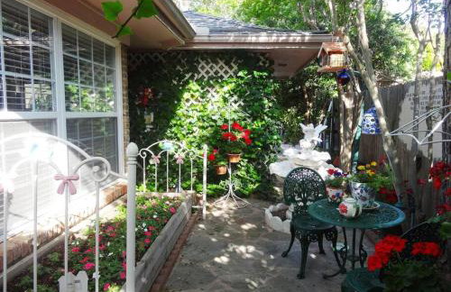 Little Slice of England in Texas - Foto 27