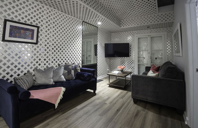 Amazing 4BR Celebrity Villa! Sleeps 8 by YouRent! - Foto 17