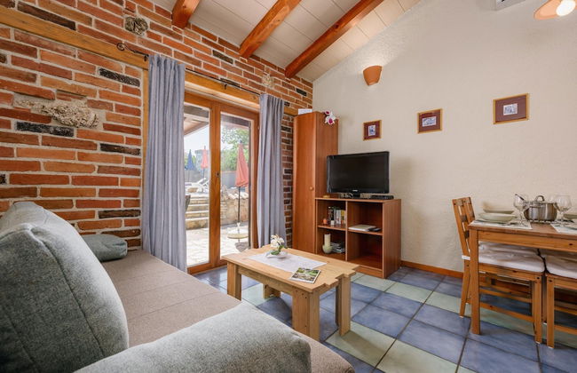 Nice Apartment With Pool - Foto 10