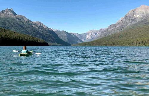 Secluded Cabin in Polebridge, Montana, with Fantastic Views of Glacier National Park - Dream Glamping Experience - Photo 25